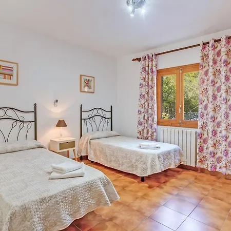 Luis Vives Holiday home *